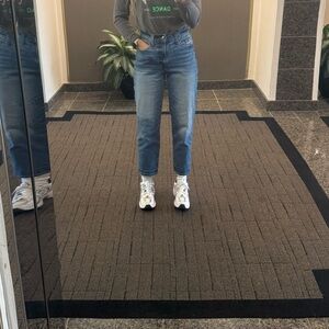 TARGET- Universal Thread Light Blue Ankle Jeans